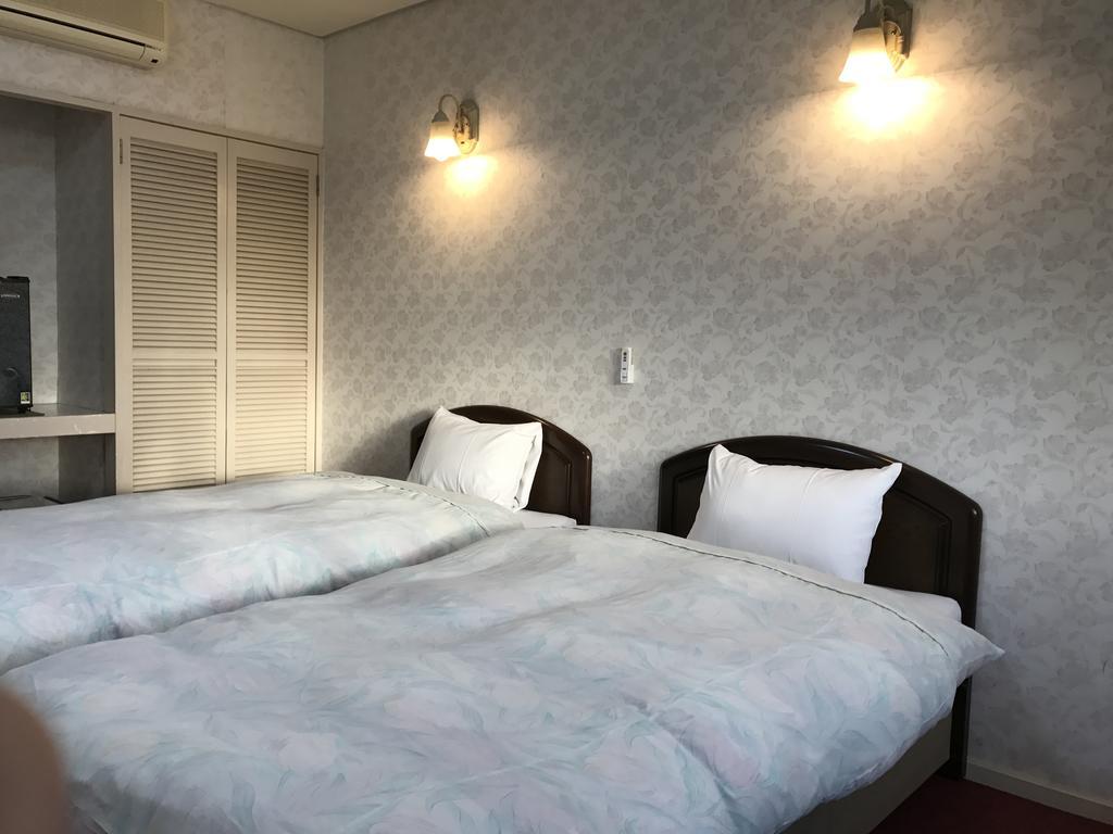 下田 百万玫瑰旅馆酒店 外观 照片